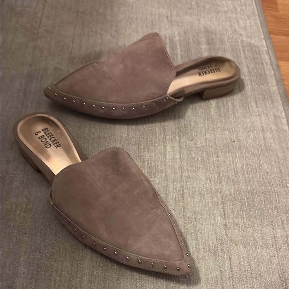 Steve Madden Tan Pointed Toe Mules